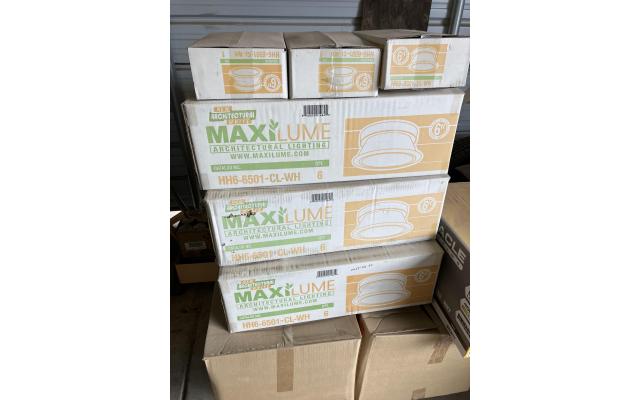 303 RV Storage Surprise Manager Unit