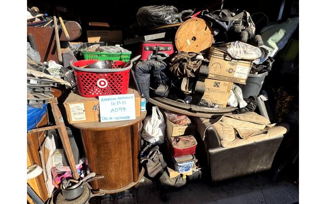 American Storage 6044408A093 University